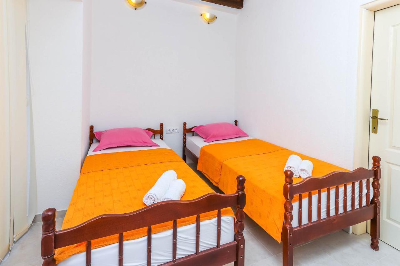 Apartments Bella Di Boka Tivat Luaran gambar
