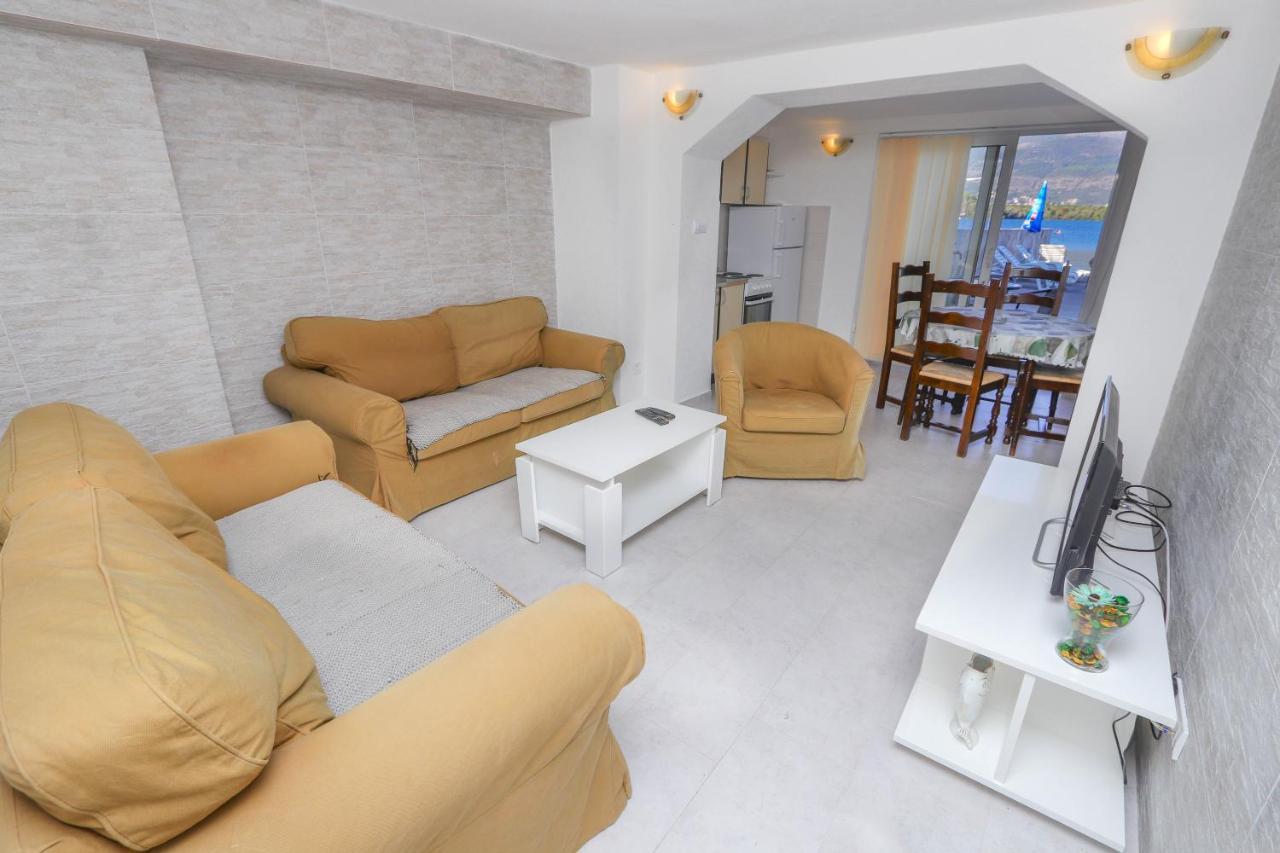 Apartments Bella Di Boka Tivat Luaran gambar