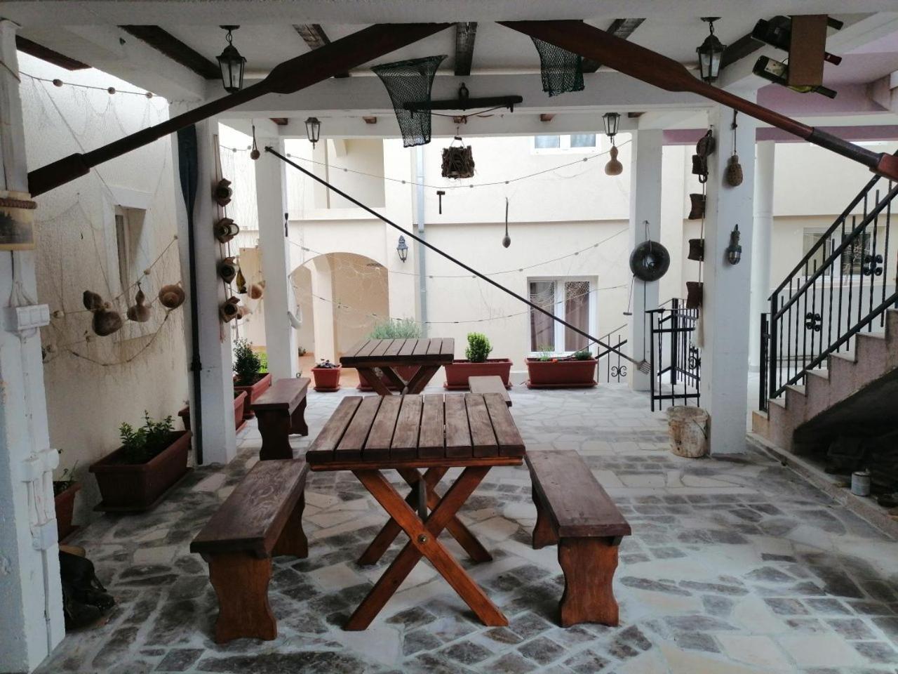 Apartments Bella Di Boka Tivat Luaran gambar