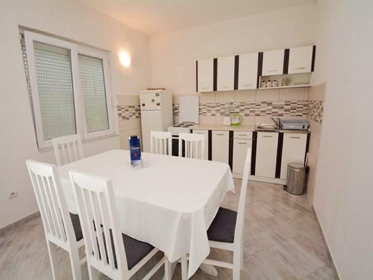 Apartments Bella Di Boka Tivat Luaran gambar