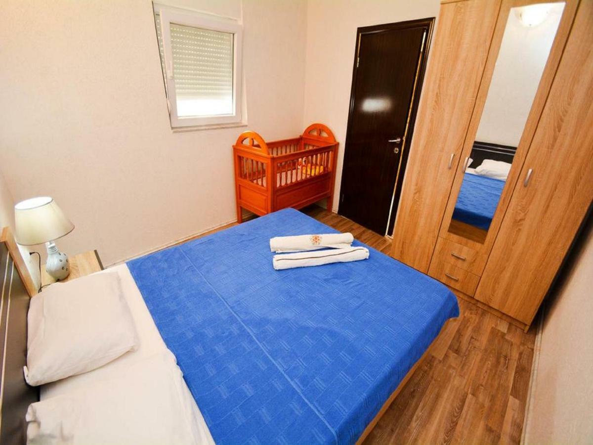 Apartments Bella Di Boka Tivat Luaran gambar