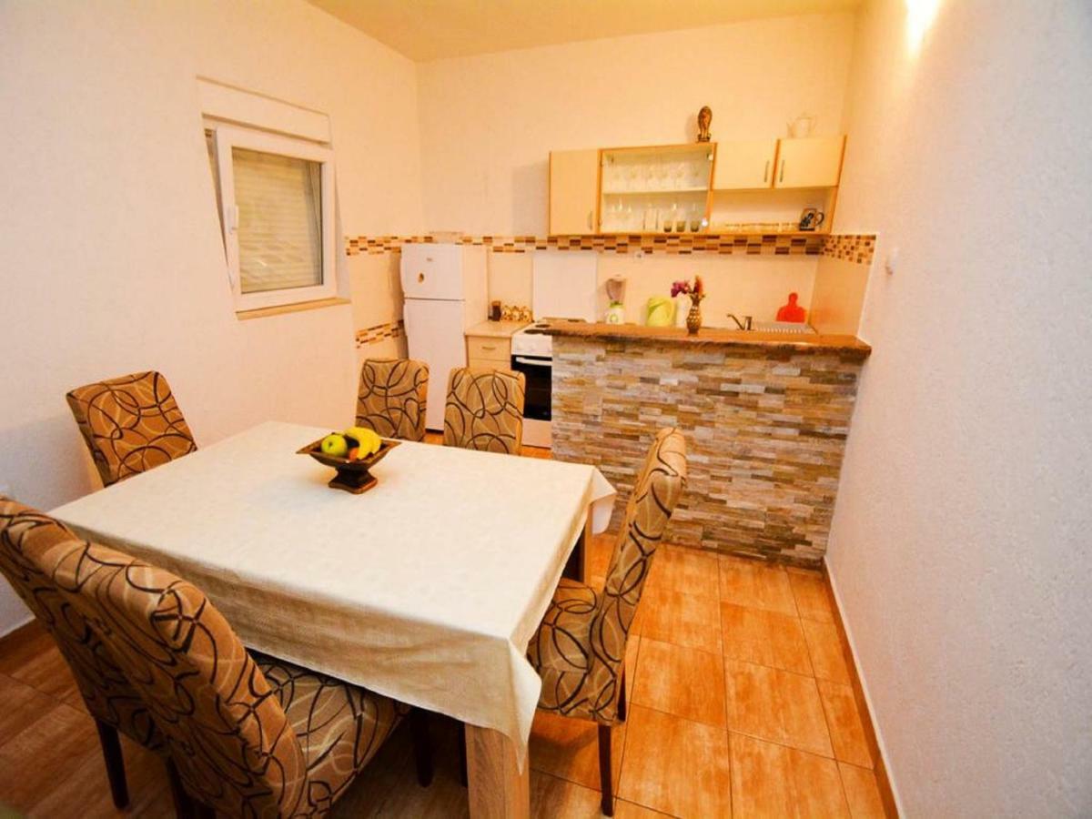 Apartments Bella Di Boka Tivat Luaran gambar